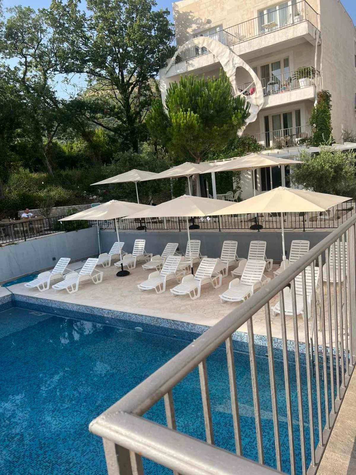 Most Oliva Resort Budva Exteriér fotografie